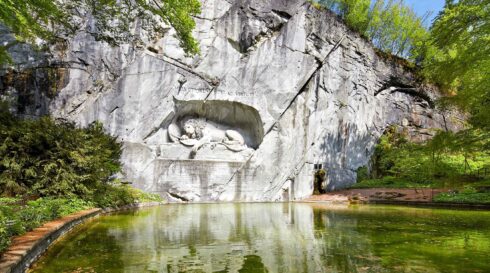 Lion Monument